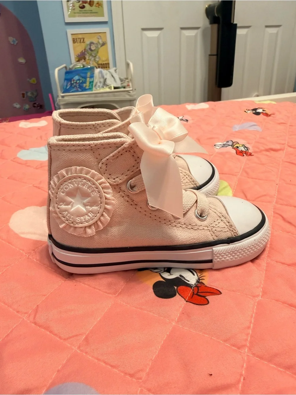 Converse Kids Light Pink High-Top Sneakers with Ribbon Bow
